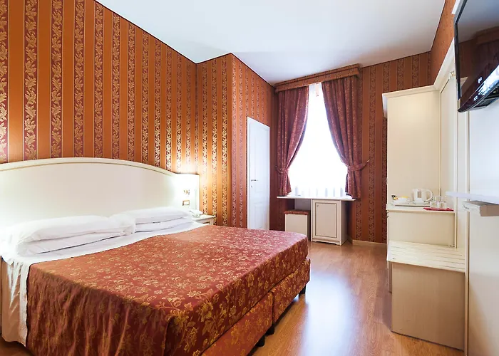 Hotel Trevi 41 Rom