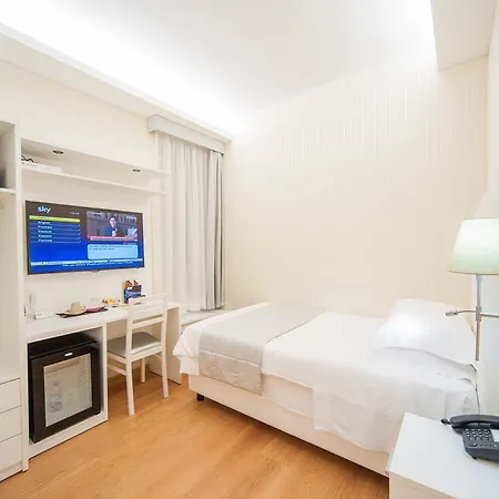 Trevi 41 Otel