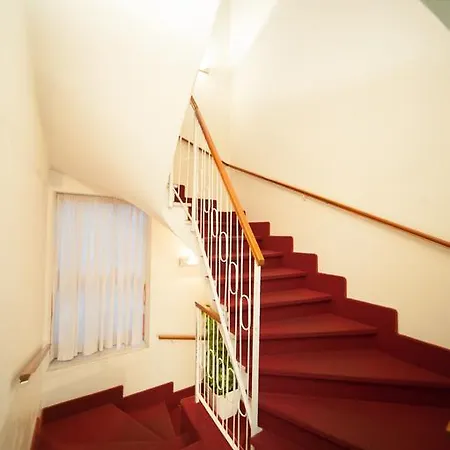 호텔 트레비 41 3*