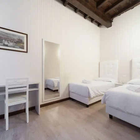 Hotel Trevi 41 3*