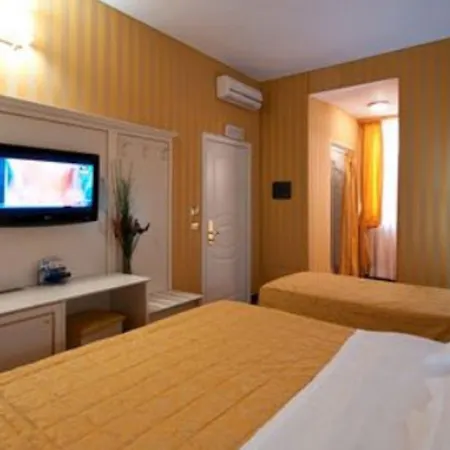 Ξενοδοχείο Trevi 41