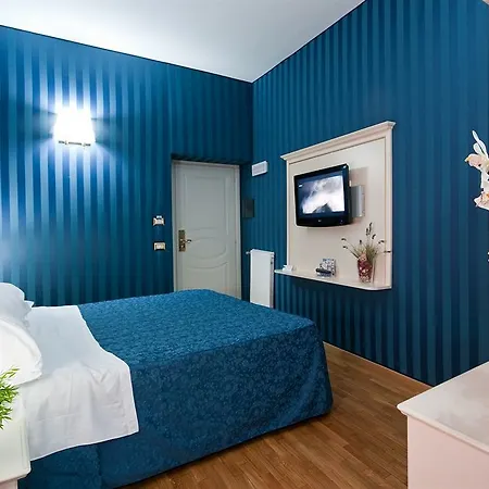 Trevi 41 מלון 3*